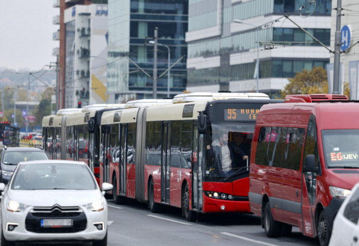 U Beogradu obustavljen gradski prevoz, neće ga biti celog dana