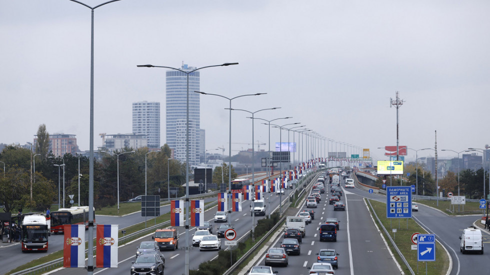 AMSS: Dobri uslovi za vožnju, na granicama nema zadržavanja vozila