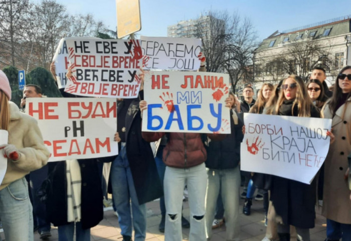 (VIDEO) Studenti ušli u nišku skupštinu, ministarka otišla: Prekinuta javna rasprava o izmenama zakona o obrazovanju