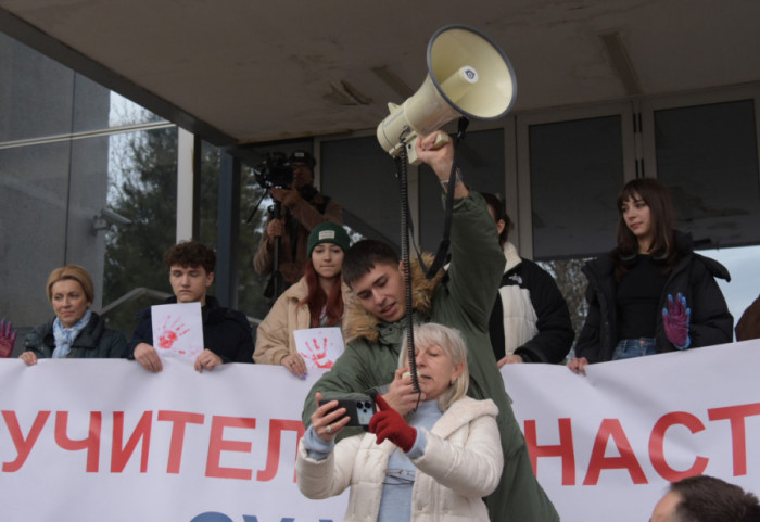 (VIDEO) Antić (Forum srednjih škola): Novi zahtev je smena ministarke, idemo na ulice 20. januara ako ne bude rešenja