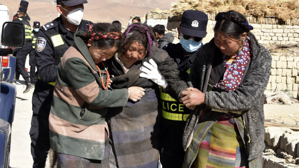 Spaseno više od 400 ljudi iz ruševina na Tibetu, još se traga za preživelima