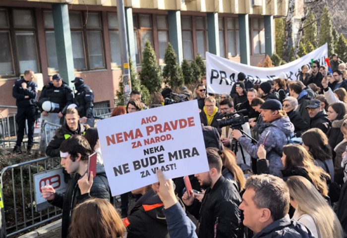 Advokat aktivistkinje PSG za Newsmax Balkans: Stupila je u štrajk glađu i žeđu zbog produženja pritvora