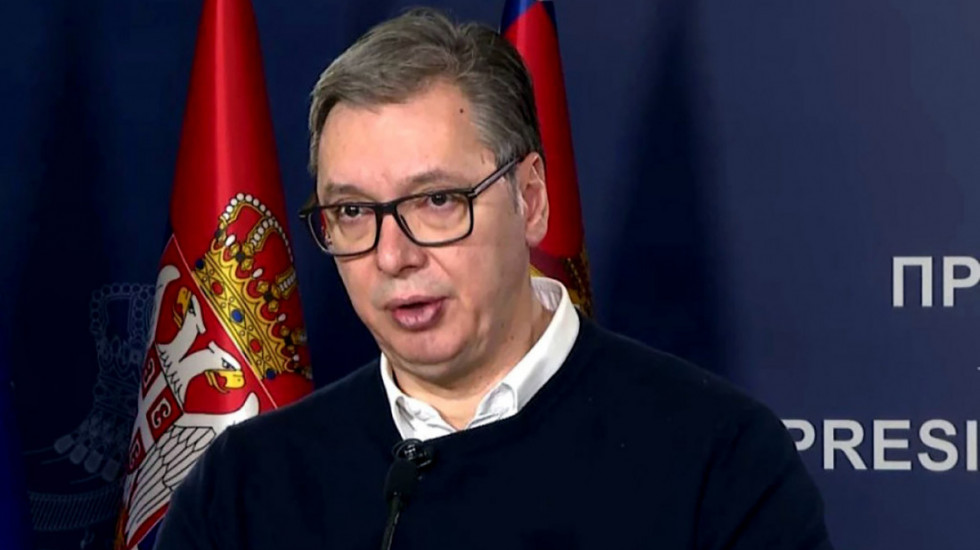 (VIDEO) Vučić pozvao na smanjenje tenzija u društvu: "Siguran sam da će povređena studentkinja biti dobro"