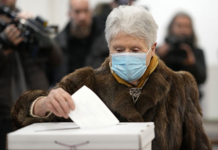 Sveštenik u domu za stare u Puli delio uputstva o tome za koga glasati na izborima u Hrvatskoj