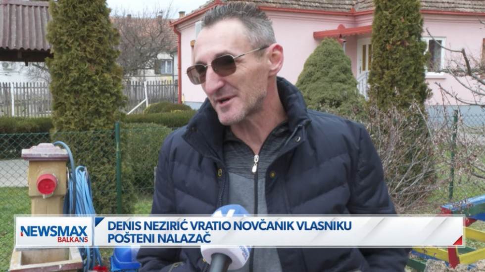 Denis pronašao novčanik s novcem, nije odustao dok nije došao do vlasnika: "Nije mogao da veruje, hteo je da me časti"