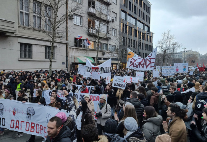 Blokade studenata u Vojvode Stepe i u centru Beograda, podrška za njih i prosvetare u školama širom Srbije