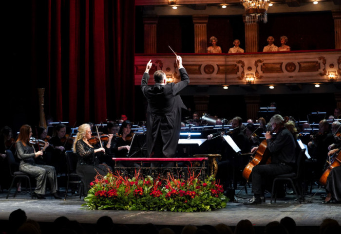 "Rigoleto" na otvaranju: Narodno pozorište ponovo počinje da radi 7. decembra