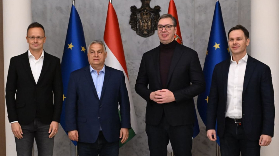 (FOTO) Vučić i Orban o aktuelnim geopolitičkim pitanjima i jačanju saradnje Srbije i Mađarske