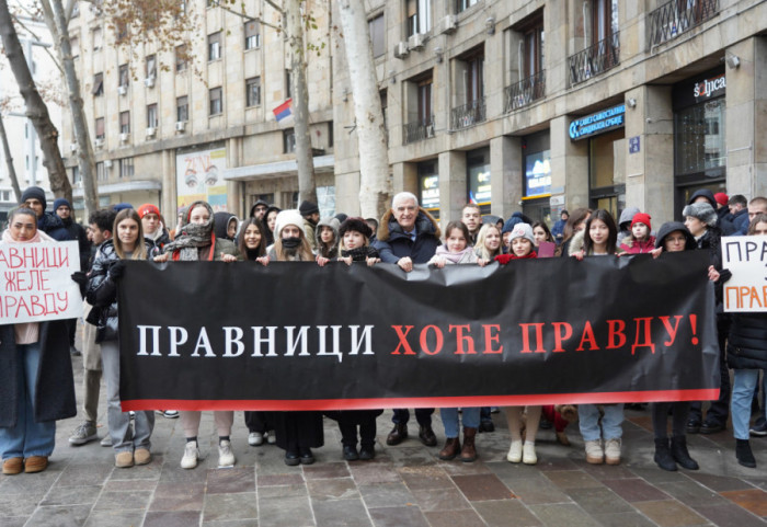 Advokatska komora Srbije: Potpuna obustava rada na sedam dana u znak podrške studentima u blokadi