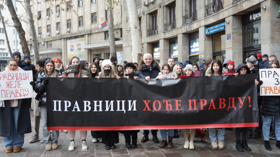 Advokatska komora Srbije: Potpuna obustava rada na sedam dana u znak podrške studentima u blokadi