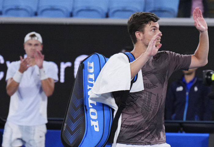 (FOTO) Kecmanović ispustio pobedu na Australijan open, Rune slavio posle pet setova