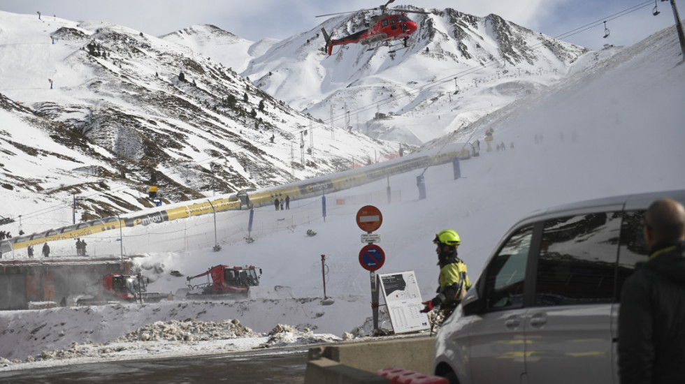 (FOTO/VIDEO) Srušio se deo žičare u Ski centru u Španiji: Najmanje 30 ljudi povređeno, oko 80 zarobljeno