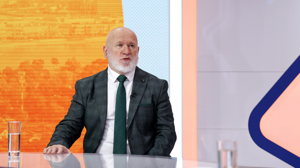 Petričković: SAD neće povući sankcije, možda postoji šansa da Rusi prodaju udeo u NIS