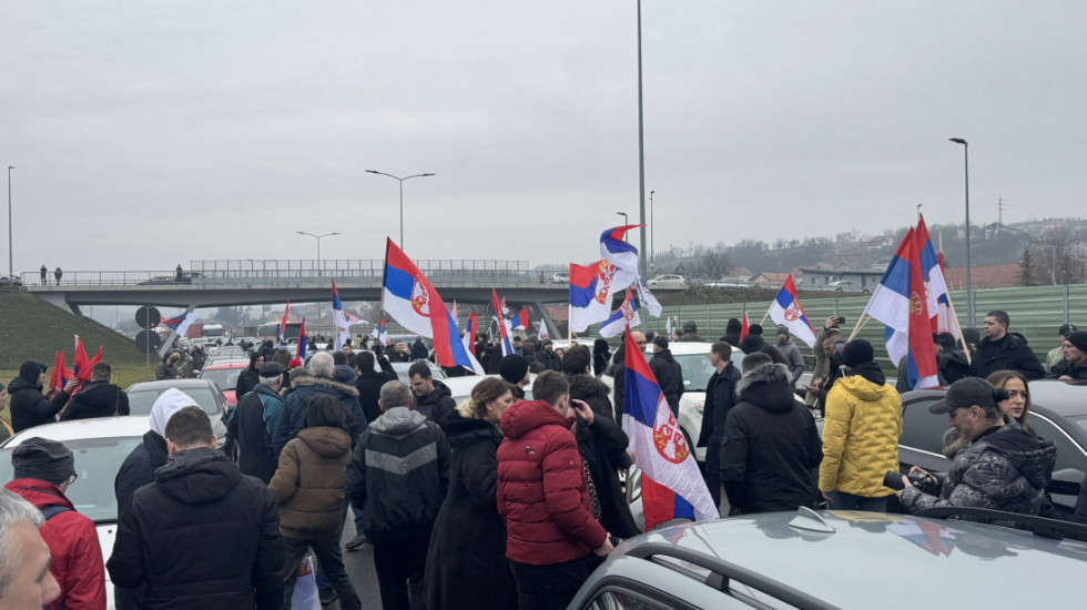 Članovi koalicije NADA blokirali auto-put Beograd-Niš, opozicionari privedeni na blokadi auto-puta Novi Sad – Beograd