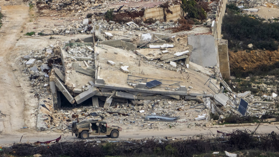 Najmanje 13 ljudi poginulo u napadu Izraela na palestinski izbeglički kamp u Libanu