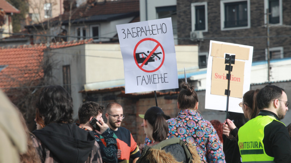 Lekarka povređena tokom 15 minuta tišine u Palmotićevoj: Agresija se nagrađuje, nasilnici se ne plaše posledica