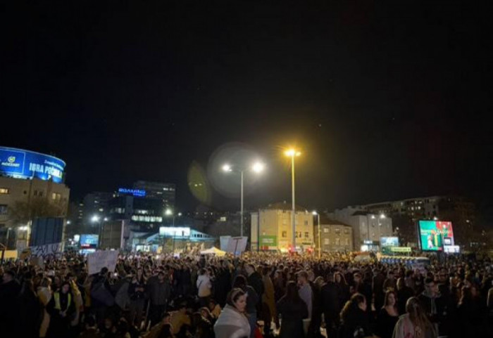 All-Day Blockade of Autokomanda in Belgrade: Tribute to Victims in Novi Sad, Doctors and Police On Duty