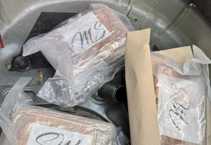 Policija zaplenila 400 kilograma kokaina u hamburškoj luci: Dvojica uhapšena, radnici ih otkrili
