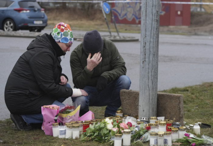 Objavljen identitet počinioca zločina u Švedskoj: Nije imao policijski dosije, u školi dobio nadimak Kapuljača