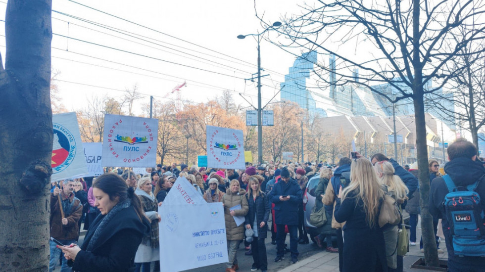 Asocijacija užičkih škola u štrajku i organizacija PULS odbili poziv Ministarstva za razgovor: Umesto sastanka - protest