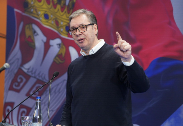 (VIDEO) Vučić objavio snimak pred Sremsku Mitrovicu: Spremio sam 20 sendviča