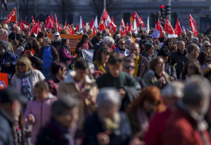 Hiljade ljudi na ulicama Madrida: Zahtevaju od vlasti da reši nedostatak stanova i visoke cene za njihovu kupovinu