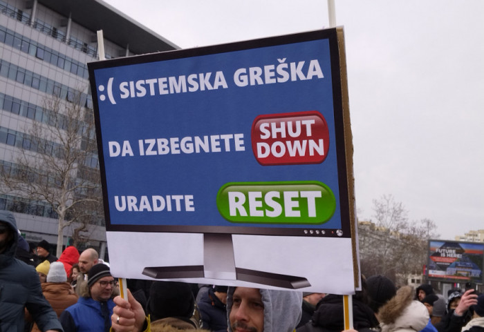 (FOTO) Studenti i IT stručnjaci ispred Palate Srbije: Deo smo društva, bez obzira na to kolike plate primamo