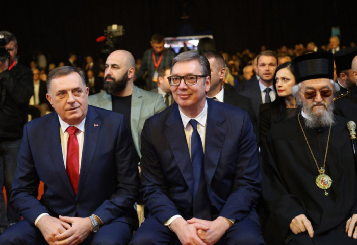 First joint academy held in Banja Luka to mark Sretenje, attended by Vucic and Dodik