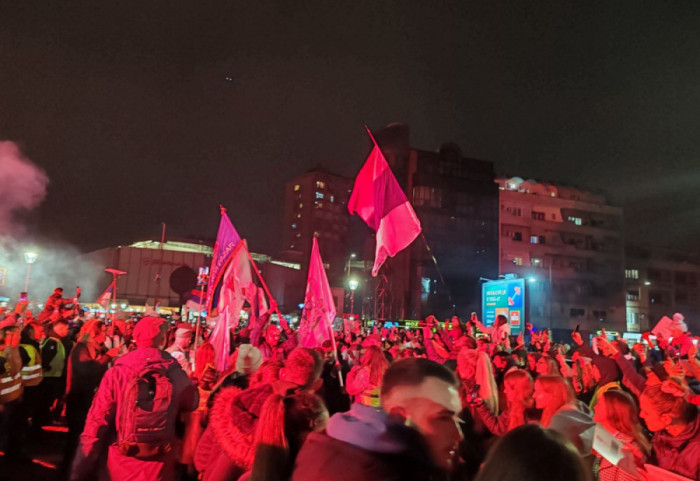 (FOTO/VIDEO) "Pumpaj, pumpaj": Studenti iz tri pravca sreli se u Kragujevcu, svečano dočekani uz zahvalnice i medalje