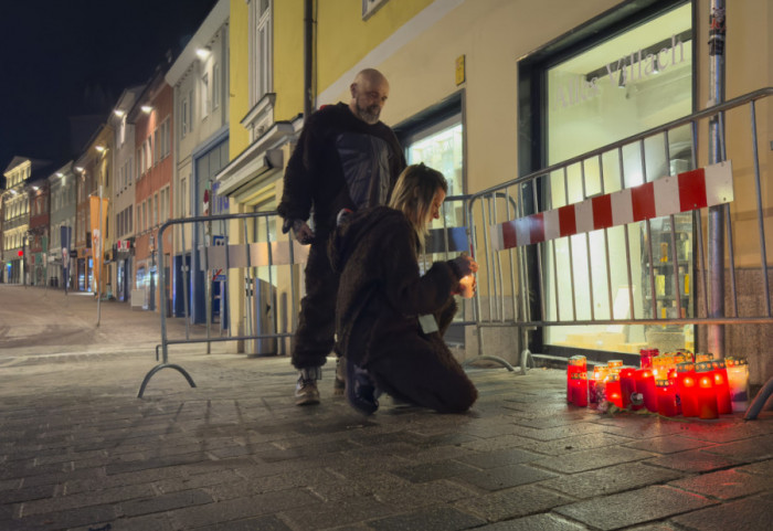 Sirijski azilant napao nožem prolaznike u Austriji: Ubijen dečak (14), četvoro ranjenih