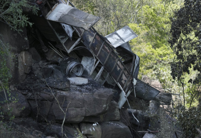 Nesreća u Boliviji: Autobus sleteo u provaliju, poginula najmanje 31 osoba