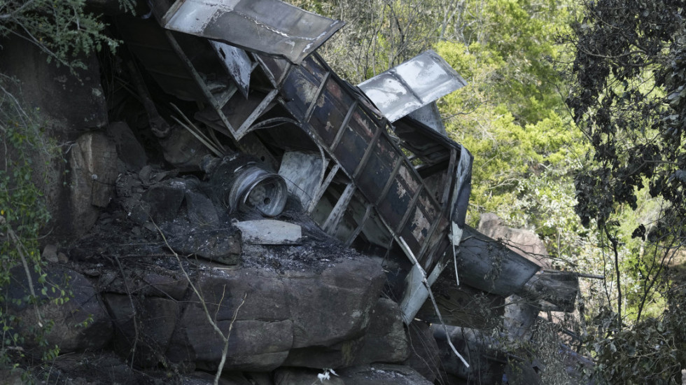 Nesreća u Boliviji: Autobus sleteo u provaliju, poginula najmanje 31 osoba