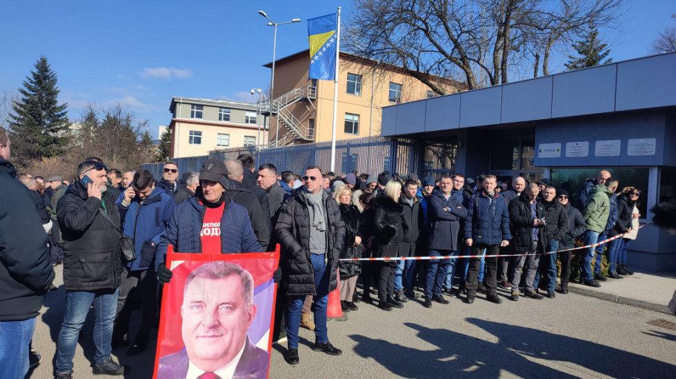 Tužilaštvo BiH traži zatvor za Dodika i 10 godina zabrane bavljenja javnim poslom, a advokat oslobađajuću