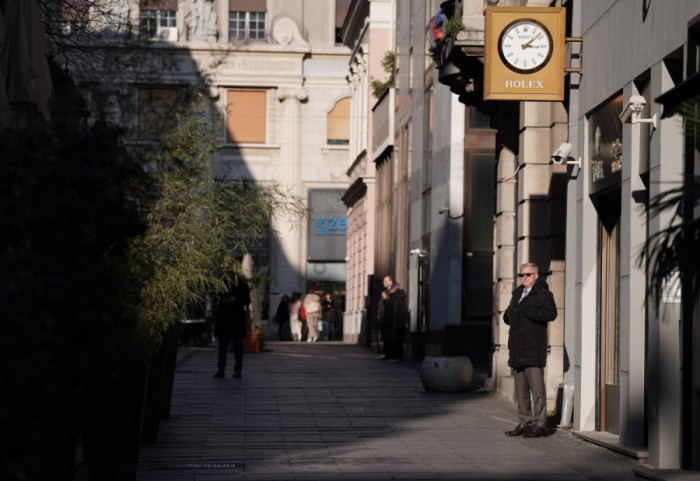 Promenljivo oblačno i toplo, mestimično s kišom i pljuskovima, temperatura do 23 stepena