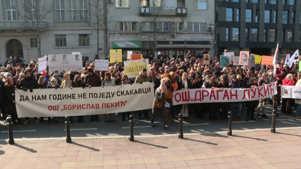 (VIDEO) Šta će biti sa školskom godinom? Nastavnici u obustavi poručuju - nema nadoknade časova ako plate budu smanjene