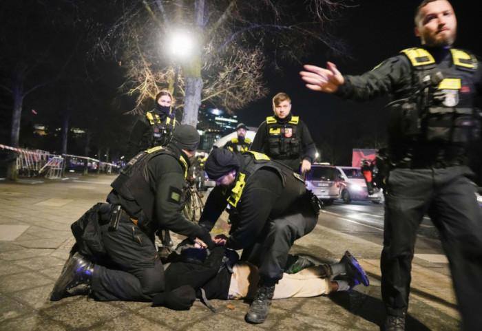 Napad nožem u Berlinu: Muškarac ranjen, policija traga za počiniocem