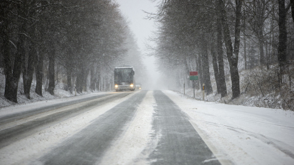 RHMZ upozorava na obilne padavine: Na planinama preko 30 centimetara snega