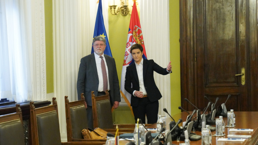 President of the Serbian Parliament meets with the European Parliament's rapporteur