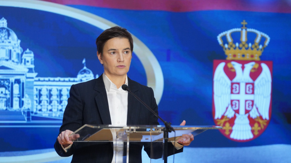 Brnabić: Kocke su ispred Skupštine Srbije zbog radova i biće uklonjene