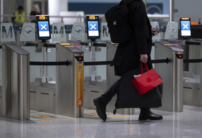 Kvar na radarskom sistemu aerodroma "Orli"u Parizu, broj letova smanjen
