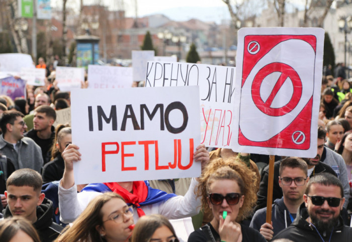 Studenti iz Subotice pešače ka Beogradu, u nedelju kreću Nišlije kako bi stigli na protest 15. marta