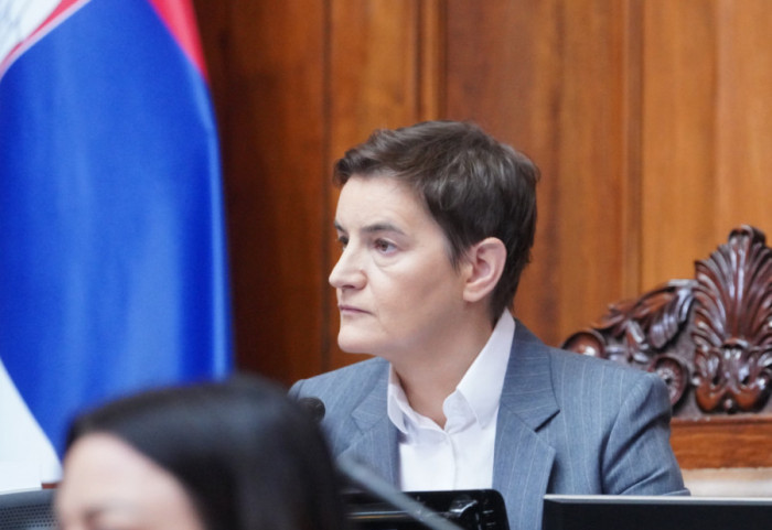 Brnabić o traktorima u Pionirskom parku: Poljoprivrednici došli da zaštite studente koji se protive blokadi fakulteta