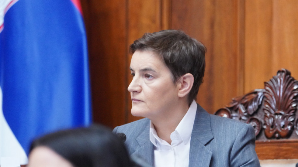 Brnabić o traktorima u Pionirskom parku: Poljoprivrednici došli da zaštite studente koji se protive blokadi fakulteta