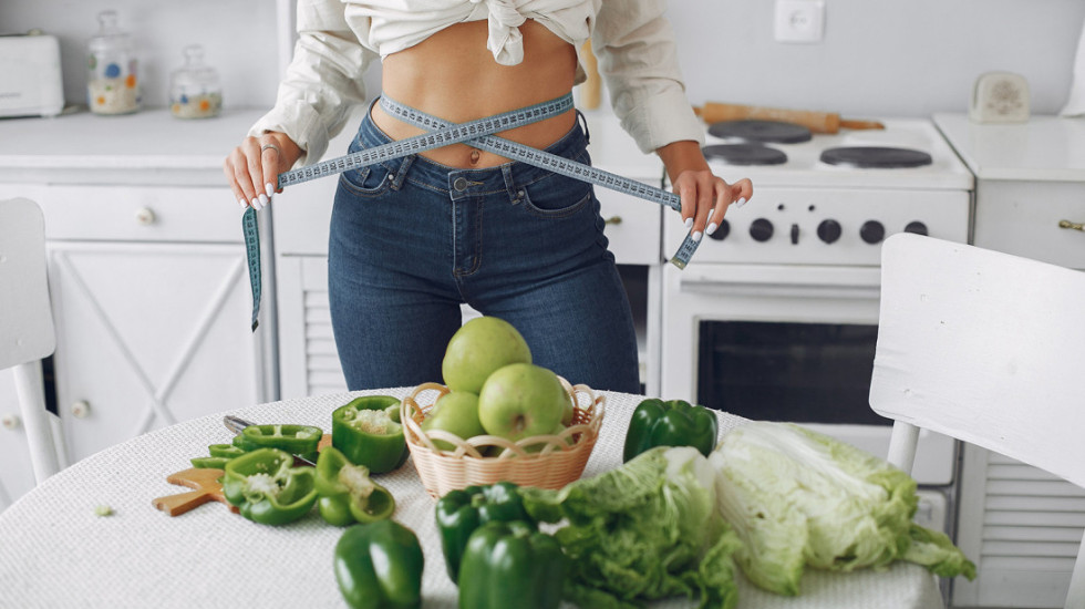 Kako se rešiti viška kože nakon gubitka kilograma