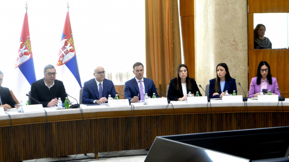 Government Session on Security Situation, Attended by President Vucic