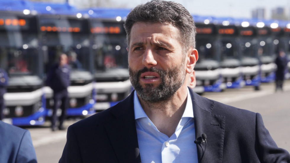 (FOTO) Šapić: Stiglo još 100 novih autobusa u GSP, do kraja 2028. neće biti vozila starijih od tri godine