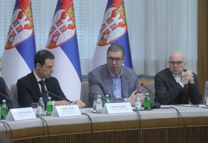 Vucic at the Government Session: April 18 Deadline for Forming a New Cabinet or Elections in Early June