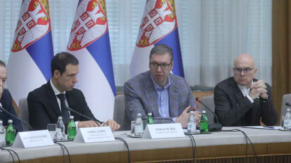 Vučić na sednici Vlade Srbije: Rok za formiranje novog kabineta 18. april ili izbori verovatno 8. juna