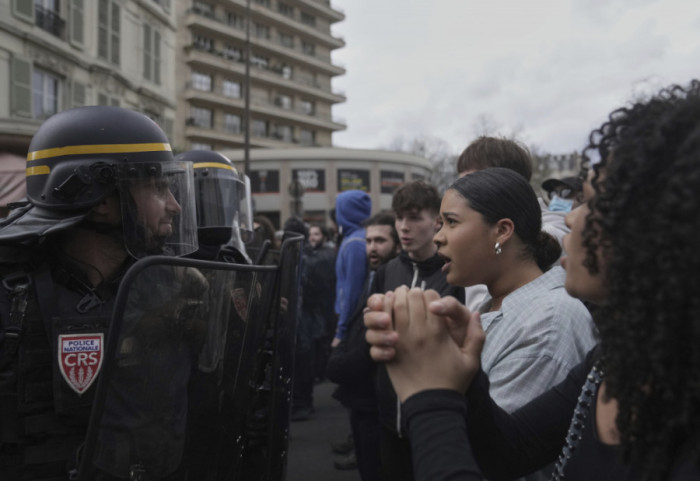 Propalestinski demonstranti pokušali da blokiraju fabriku oružja u Marseju: Uhapšeno oko 100 njih