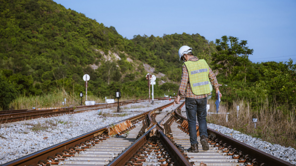 Mađarski ministar građevinarstva: Teretni saobraćaj na pruzi Budimpešta–Beograd od 27. februara